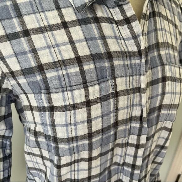 Splendid Blue & White Plaid Split-Back Button Front Shirt Size Medium - Picture 3 of 7